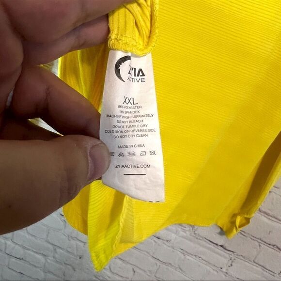 Zyia Yellow Subtle Stripe Long Sleeve size xxl - Picture 7 of 7